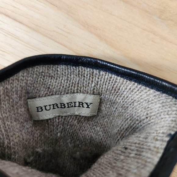 Burberry Tan and Black Checkered Gloves - Picture 6 of 7